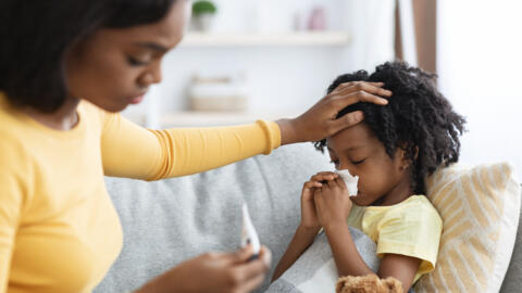 Febre ou tosse aguda devem alertar em episódio de bruma seca