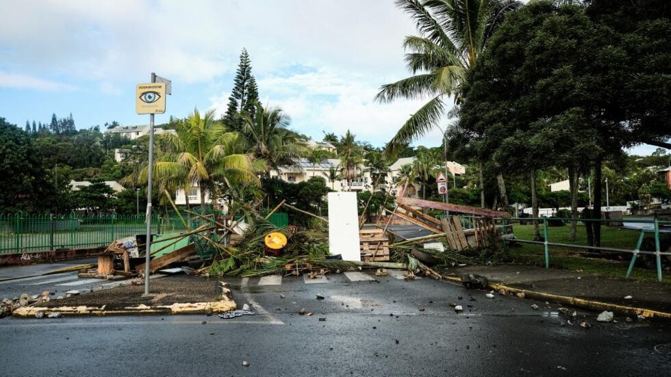 Roadblock barricades in Noumea, the capital of New Caledonia, on 20 May, 2024. 