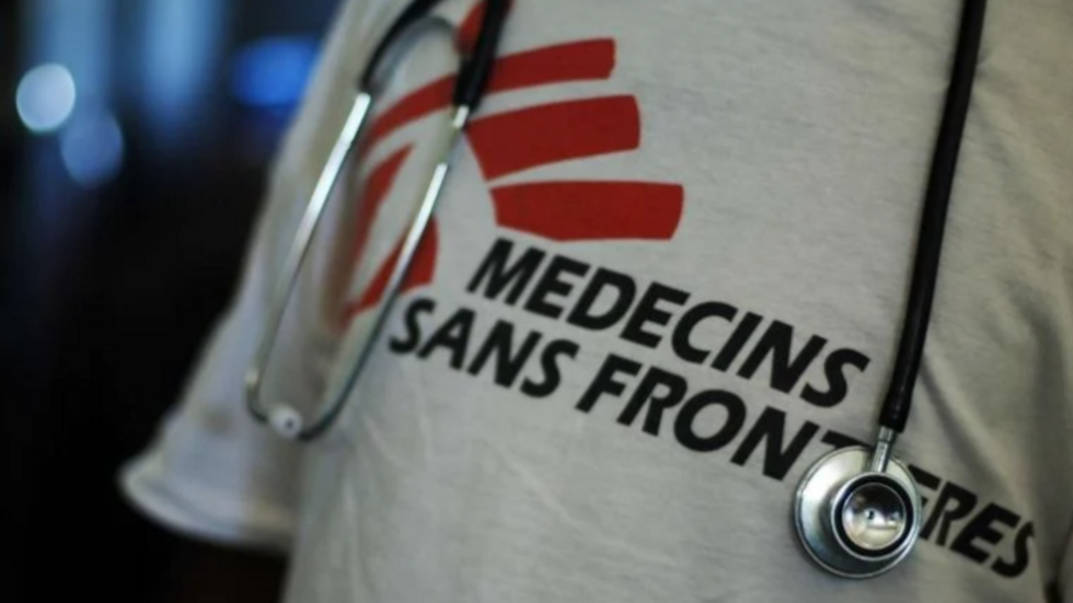 Fedde nde wonaa laamuyankoore "Médecins sans frontières "(MSF).