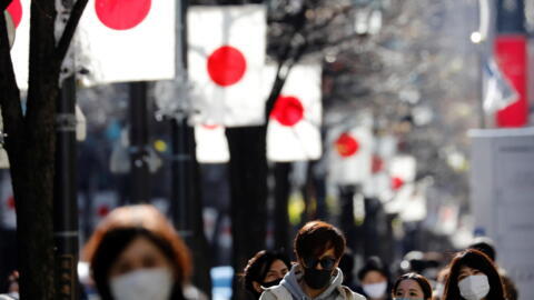 Japão encontra nova variante do Coronavírus em 4 pessoas que estiveram no Brasil