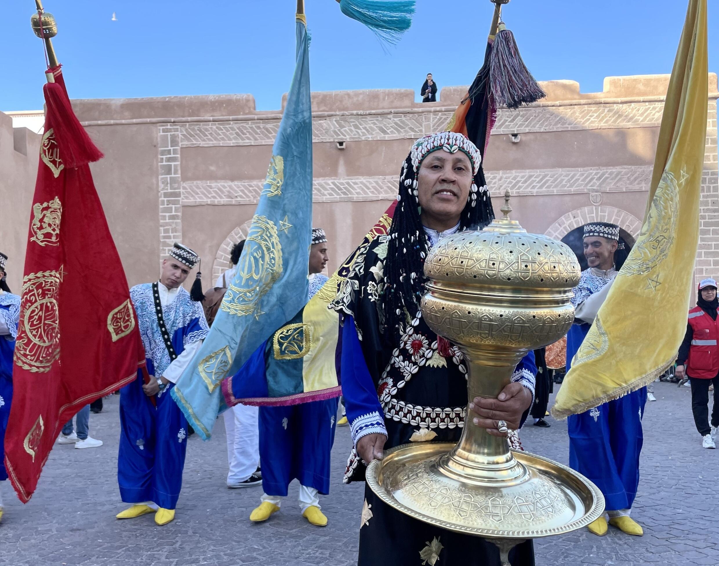 存档图片 / 非洲：摩洛哥纳瓦音乐节（Festival Gnaoua）。
Image Archive / Maroc : la traditionnelle parade d’ouverture a lancé cette 25e édition du festival Gnaoua et musiques du monde. (illustration)