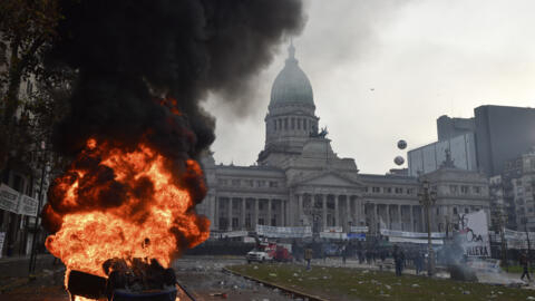 Le Congrès argentin devant lequel ont eu lieu des heurts entre les manifestants et les forces de l'ordre le 12 juin 2024.