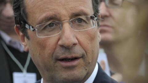 Le socialiste François Hollande candidat à la primaire de son parti est en visite en Tunisie.