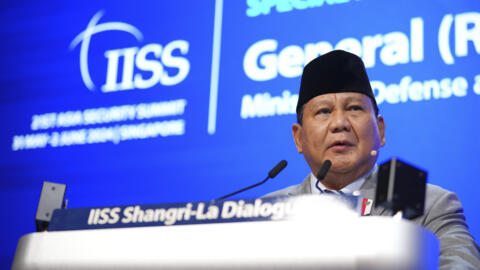 Tổng thống đắc cử Indonesia Prabowo Subianto phát biểu  tại Đối thoại An Ninh Shangri-La lần thứ 21 ở Singapore, ngày 01/06/2024.