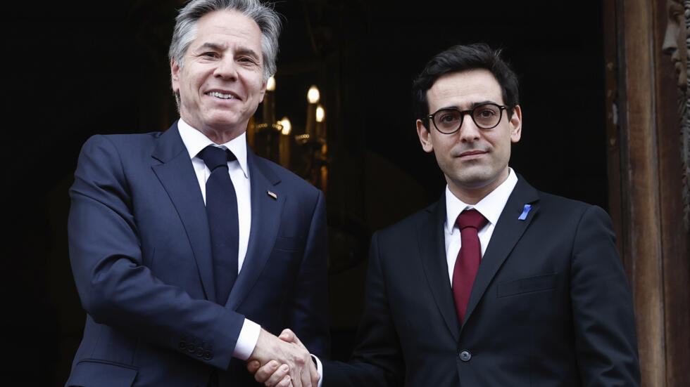 U.S. Secretary of State Antony Blinken, left, shakes hands with French Foreign Minister Stephane Sejourne at the Ministry of Foreign Affairs in Paris, France, Tuesday April 2, 2024. (Benoit Tessier/Po