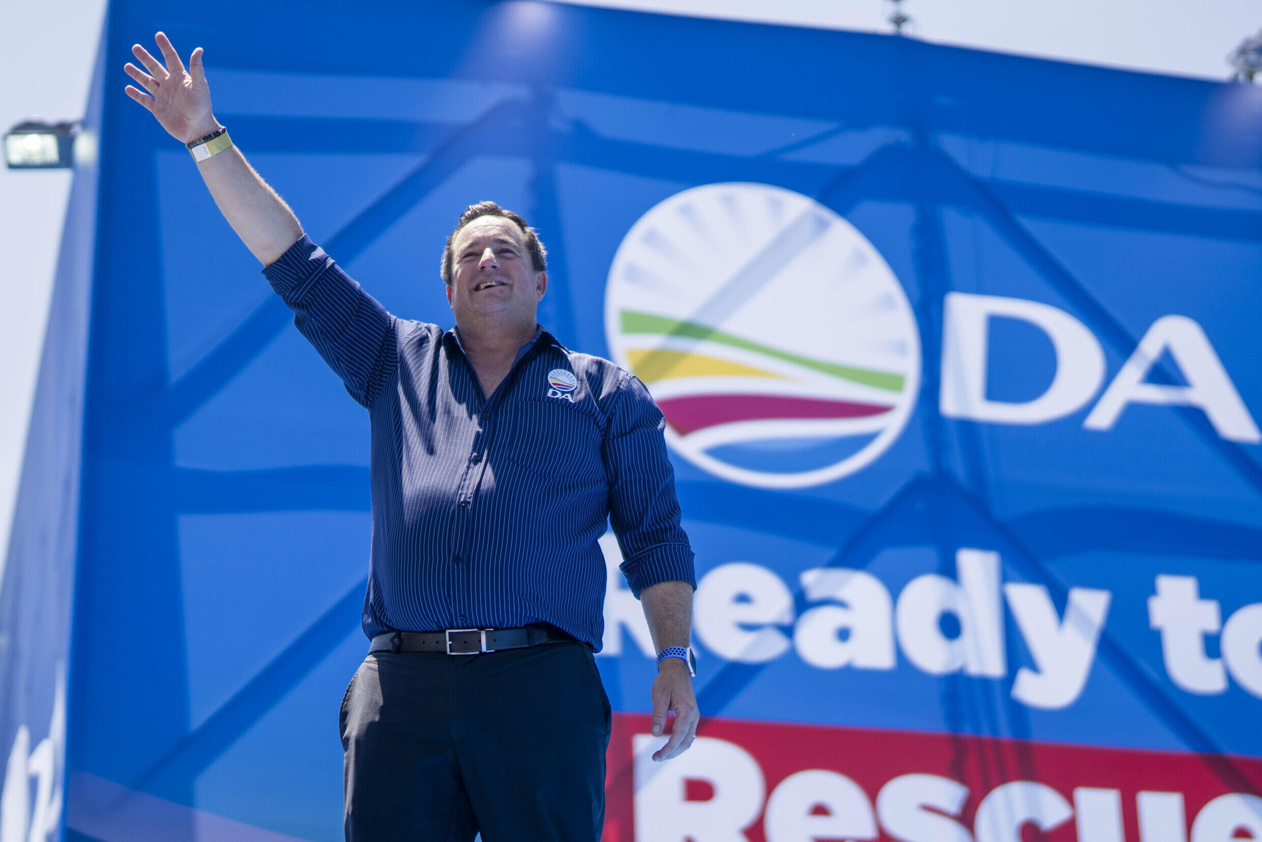le leader du parti de l'opposition DA a persisté et signé après le spot publicitaire de son parti, qui a provoqué un tollé.