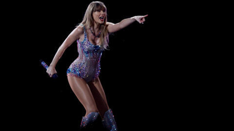 Taylor Swift en su concierto en Tokio el 7 de febrero de 2024.