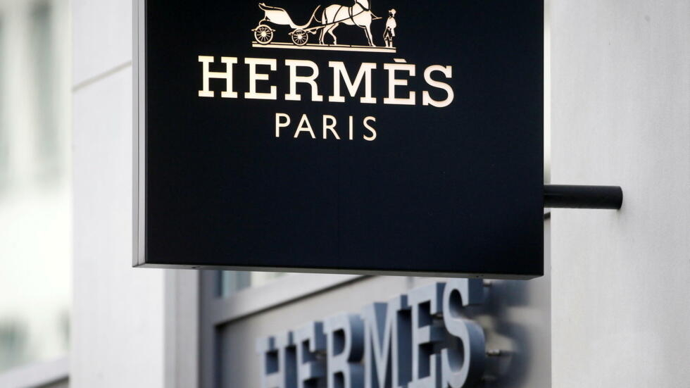 Imagem de arquivo mostra loja da marca Hermès em Paris, 17/02/21.