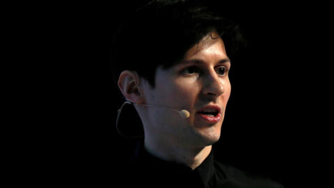 Nascido na Rússia, o criador do Telegram, Pavel Durov, foi naturalizado francês em 2021, em um processo que o concedeu a nacionalidade por ser considerado um "estrangeiro emérito", alguém que contribui, de alguma forma, em prol da França. 