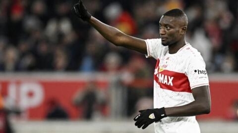 L'attaquant guinéen Serhou Guirassy quitte Stuttgart pour Dortmund.