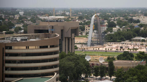 Haccande Njamena, laamorde Caad. [Natal yeru]