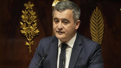 O ministro francês do Interior, Gérald Darmanin, comemorou nesta terça-feira (16), na rede social X, a publicação no Diário Oficial de decretos relativos à lei da imigração da França.