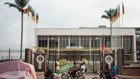 Cameroun wasabulon Yaoundé. (Jaa jira na)