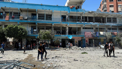 Uma escola da ONU, na Faixa de Gaza, foi bombardeada por Israel.