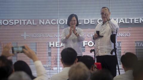 Em recente giro na região, a presidente de Taiwan, Tsai Ing-wen, obteve o apoio do presidente da Guatemala, Alejandro Giammatei, contra os avanços de Pequim. Chimaltenango, Guatemala, 2 de abril de 2023.