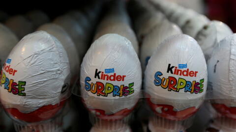 Mais de 3 mil toneladas de produtor Kinder foram retirados das prateleiras apóscasos de intoxicação 