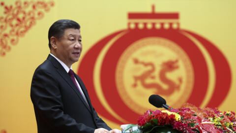 中國國家主席習近平2024 年 2 月 8 日在北京人民大會堂出席春節慶祝活動。