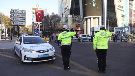 Istanbul police are involved in a nationwide crackdown on organised crime involving global narcotics, smuggling and money laundering.