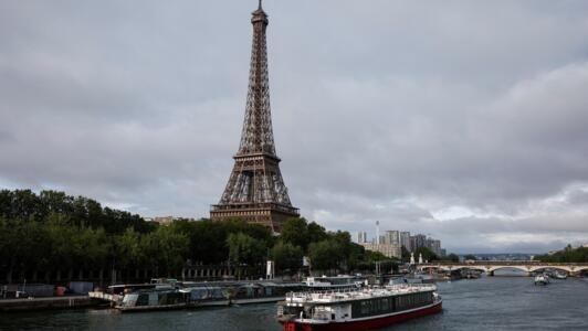 A cerimônia de abertura dos Jogos Olímpicos de Paris 2024 será no rio Sena. Um teste com as embarcações foi feito em 17 de junho de 2024.
