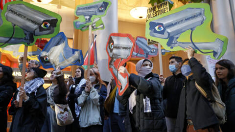 Des manifestants rassemblés devant le siège de Google à San Francisco pour protester contre la collaboration entre le géant du web et Israël dans le cadre du «Projet Nimbus», le 14 décembre 2023.