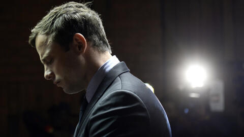 Oscar Pistorius durante una audiencia en el tribunal de Pretoria el 19 de agosto de 2013 en Sudáfrica