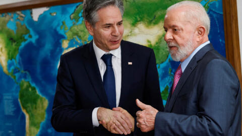 O secretário de Estado dos EUA, Antony Blinken, se reúne com o presidente do Brasil, Luiz Inácio Lula da Silva, no Palácio do Planalto, em Brasília, Brasil, em 21 de fevereiro de 2024.