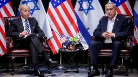 Rais wa Marekani Joe Biden na Waziri Mkuu wa Israel Benyamin Netanyahu, Oktoba 18, 2023 mjini Tel Aviv.