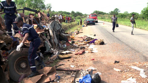 Image d'achives: accident de la route sur la frontière entre le Burkina Faso et la Côte d'Ivoire, mars 2012.