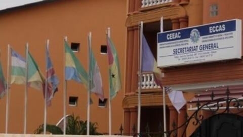 RFI Image Archive / RFI Afrique : CEEAC - Communauté Economique des États de l’Afrique Centrale. 
RFI非洲 / 简称[中非经共体]（ECCAS/CEEAC）的区域性国际组织[中部非洲国家经济共同体]。