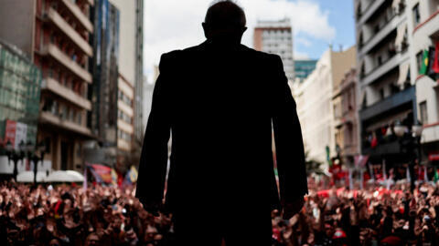  Luiz Inácio Lula da Silva durante campanha presidencial em Curitiba (17/09/2022).