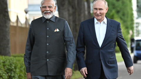 Russia's President Vladimir Putin and India's Prime Minister Narendra Modi walk during their meeting at the Novo-Ogaryovo state residence near Moscow, Russia July 8, 2024