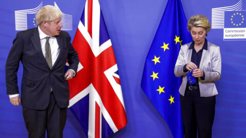 O premiê britânico, Boris Johnson, e a presidente da Comissão Europeia, Ursula von der Leyen, decidiram nesta quarta-feira estender até domingo o prazo as negociações sobre o pós-Brexit.