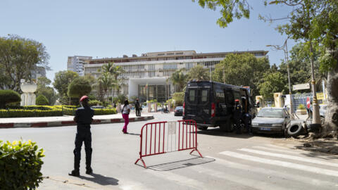 Des dizaines de gendarmes quadrillaient ce lundi 5 février les abords de l'Assemblée nationale pour empêcher tout rassemblement.