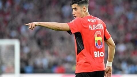 Le Marocain Nayef Aguerd va quitter le Stade Rennais et la Ligue 1 française.