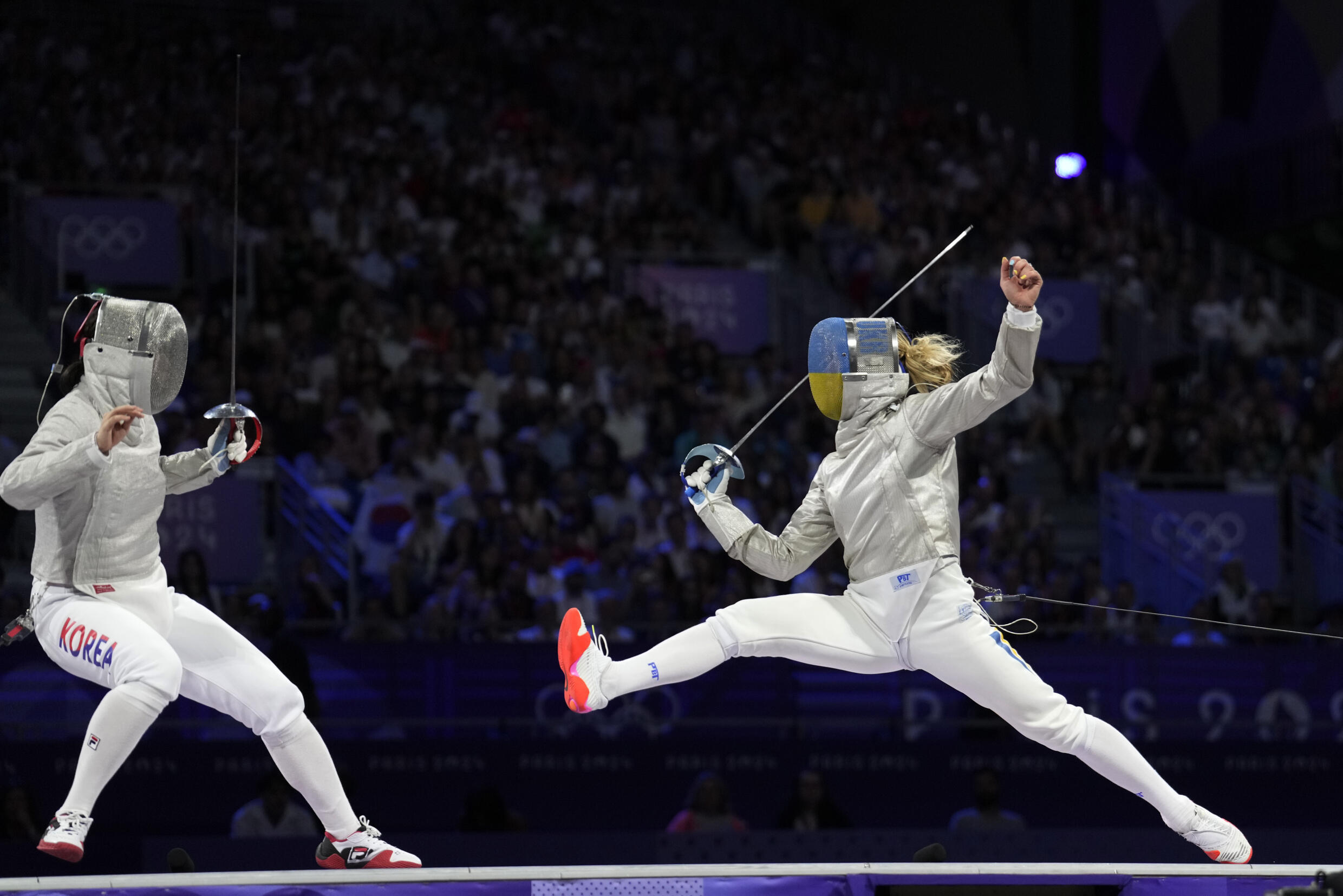 Фінальний матч серед жіночих команд з фехтування під час  Олімпійських ігор 2024