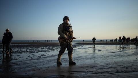 Comemorações do desembarque na praia de Omaha, Normandia, imagem de arquivo.