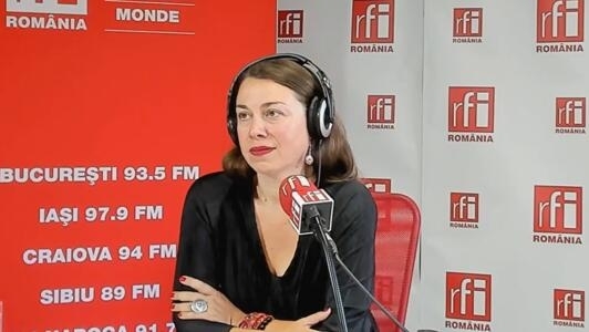 Laura T. Ilea în studioul RFI Romania, septembrie 2018
