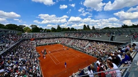 Vista do complexo de Roland-Garros. Paris, 25 de maio de 2024.