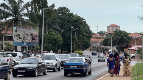 Circulação no centro de Bissau, Setembro de 2023.