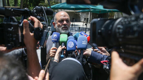 احمد وحیدی، وزیر کشور جمهوری اسلامی ایران در جمع خبرنگاران.