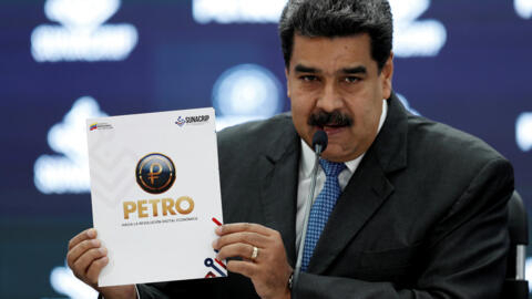 El presidente Nicolás Maduro el día del estreno del petro en 2018.