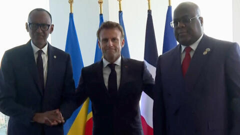 Chakula cha mchana ambacho hakikutarajiwa, kwa mwaliko wa Emmanuel Macron, kati ya Tshisekedi na Kagame, wakati wa Mkutano Mkuu wa 77 wa Umoja wa Mataifa.AG de L'ONU en Sept2022