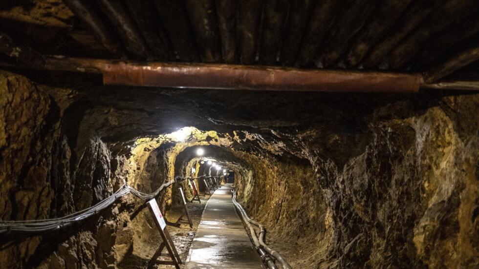 Un túnel de la mina de oro y plata de la isla de Sado, en Japón, en una imagen de archivo de 2022