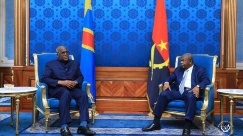 O chefe de Estado angolano, João Lourenço, e o homólogo da RDC, Félix Tchisekedi, abordaram a situação da segurança na República Democrática do Congo e traçaram uma agenda que inclui uma nova ronda negocial entre as partes.

