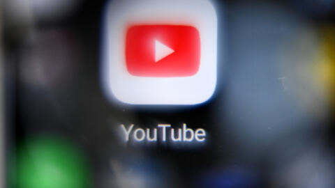 Депутат Госдумы Александр Хинштейн признал, что власти РФ сами замедляют YouTube