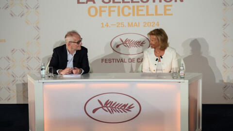 El delegado general y la presidenta del Festival de Cannes, Thierry Frémaux e Iris Knobloch, durante la presentación de la selección oficial 2024.