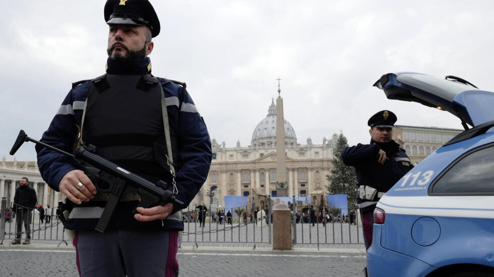 Reinforced security at St Peter's in Rome