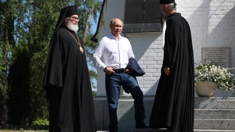 ولادیمیر پوتین هشدار داد که سوءاستفاده از احساسات مذهبی را تحمل نمی‌کند