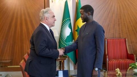 Kurt CAMPBELL , Etats-Unis kɔkanko ɲanabɔla dankan ni Sénégal jamanaɲɛmaa, Bassirou Diomaye FAYE, Dakar jamanaɲɛmaayaso la, Sénégal faaba la, san 2024 zuyekalo tile 17.