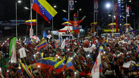 Simpatizantes del presidente venezolano Nicolás Maduro se reunidos para el cierre de su campaña en Caracas, el 25 de julio de 2024.